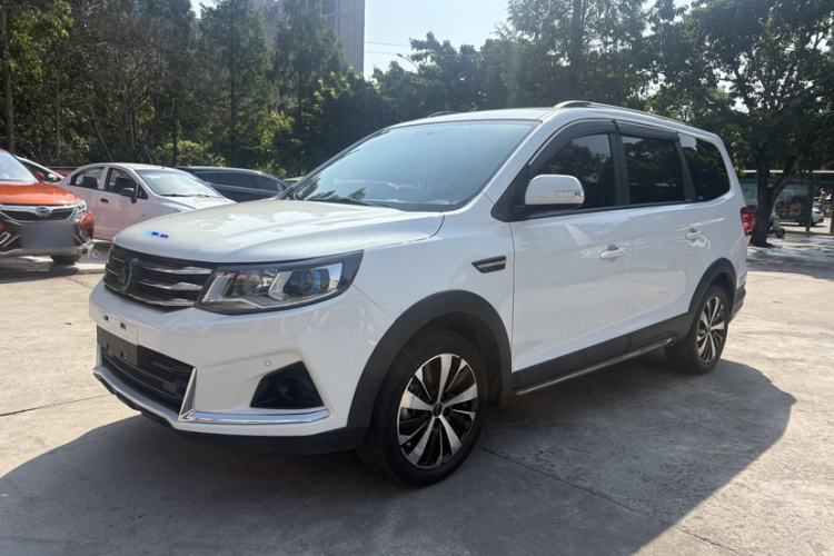 Used FORTHING SX6 2022 1.6L Manual Luxury Version Guazi used car, China used car export, Used car for sale, Used cars, Cheapest cars for sale