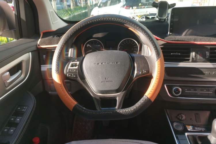 Used FORTHING SX6 2022 1.6L Manual Luxury Version – Youth Edition Steering Wheel