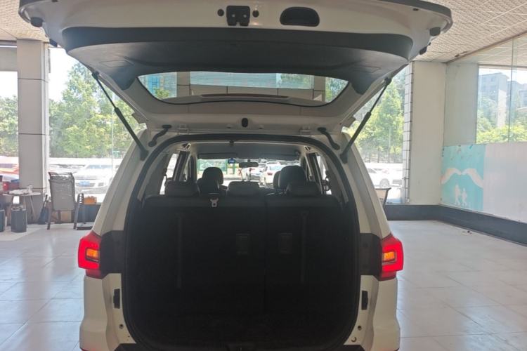 Used FORTHING SX6 2022 1.6L Manual Luxury Version Trunk