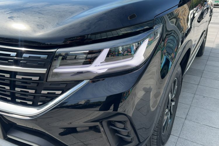 Used FORTHING T5 2022 Shengshi Edition 1.5T Automatic Dream Version Five Seats Left Front Headlight