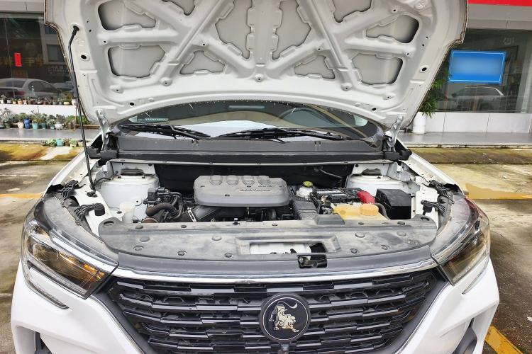 Used FORTHING T5 2021 1.5T Automatic Comfort Version Engine Bay