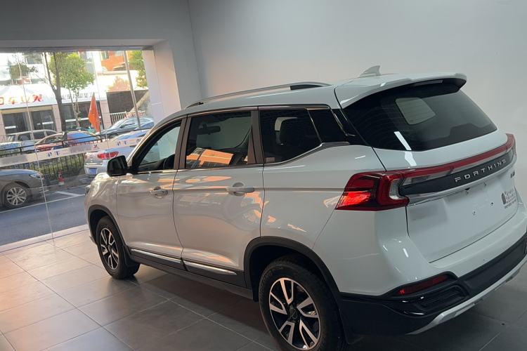 Used FORTHING T5 2022 Grand Edition 1.6L Manual Dream-Chasing Five-Seat Model Exterior 5