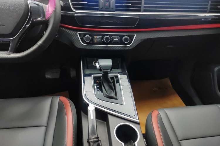 Used FORTHING T5 2021 1.5T Automatic Comfort Version Gear Lever