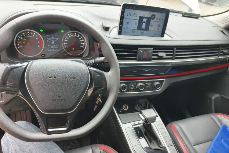 Used FORTHING T5 2021 1.5T Automatic Comfort Version Interior 2