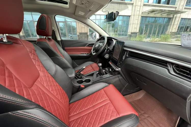 Used FORTHING T5 2020 1.6L Manual Luxury Model China VI Standard Interior 6