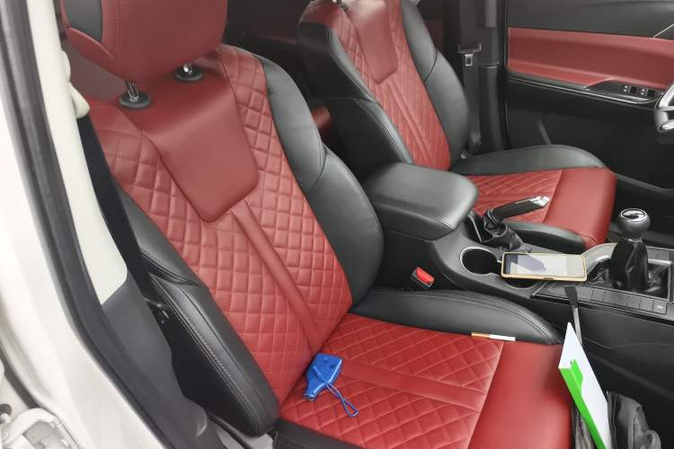 Used FORTHING T5 2020 1.6L Manual Luxury Model China VI Standard Right Front Seat