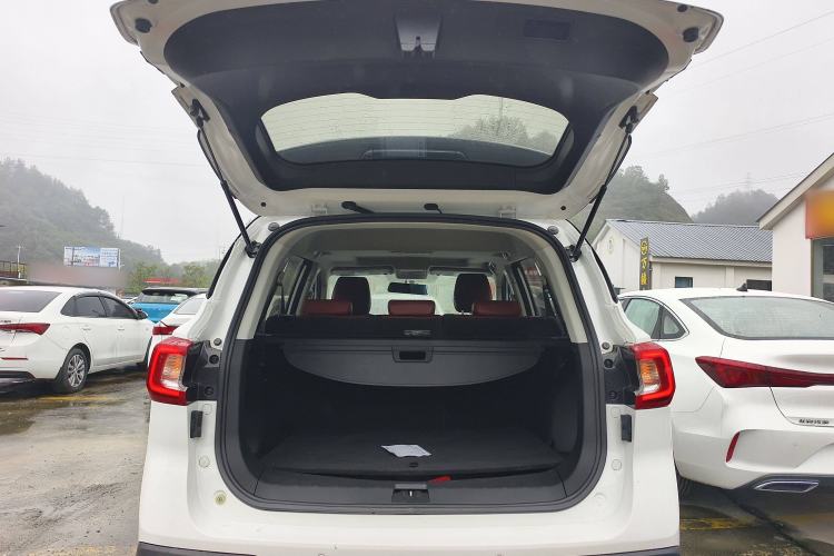 Used FORTHING T5 2020 1.6L Manual Luxury Model China VI Standard Trunk