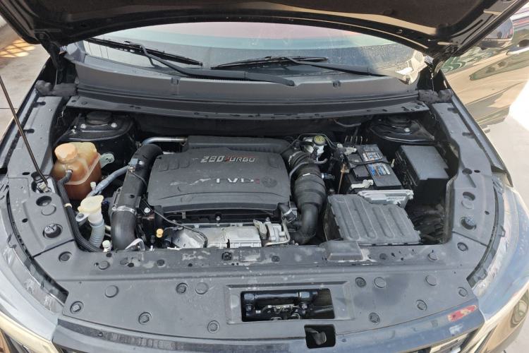 Used FORTHING T5 2018 300T DCT Smart Version Engine Bay