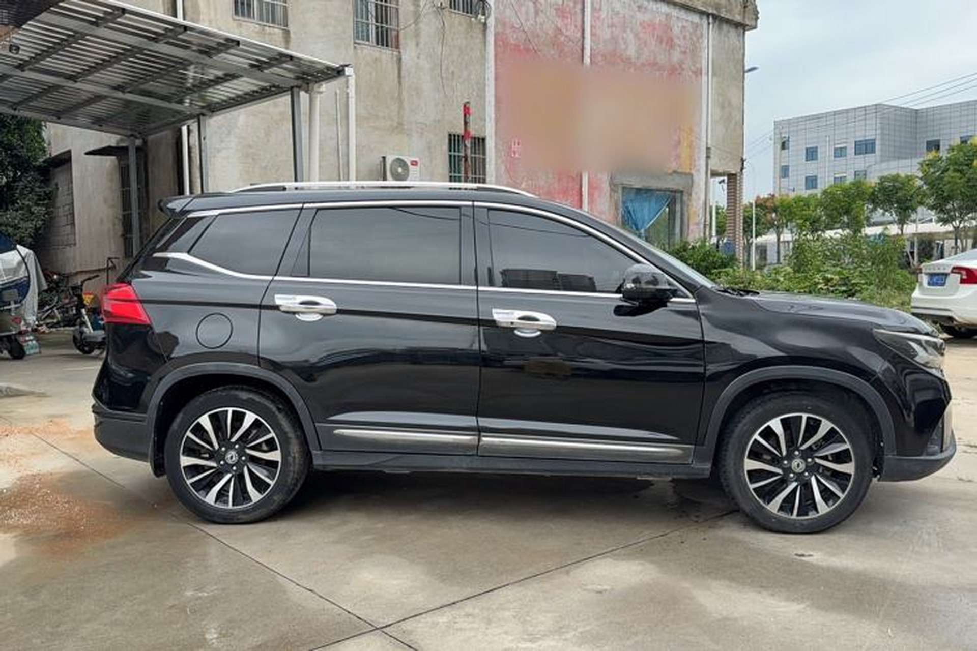 Used FORTHING T5 2018 300T DCT Smart Version Exterior 2
