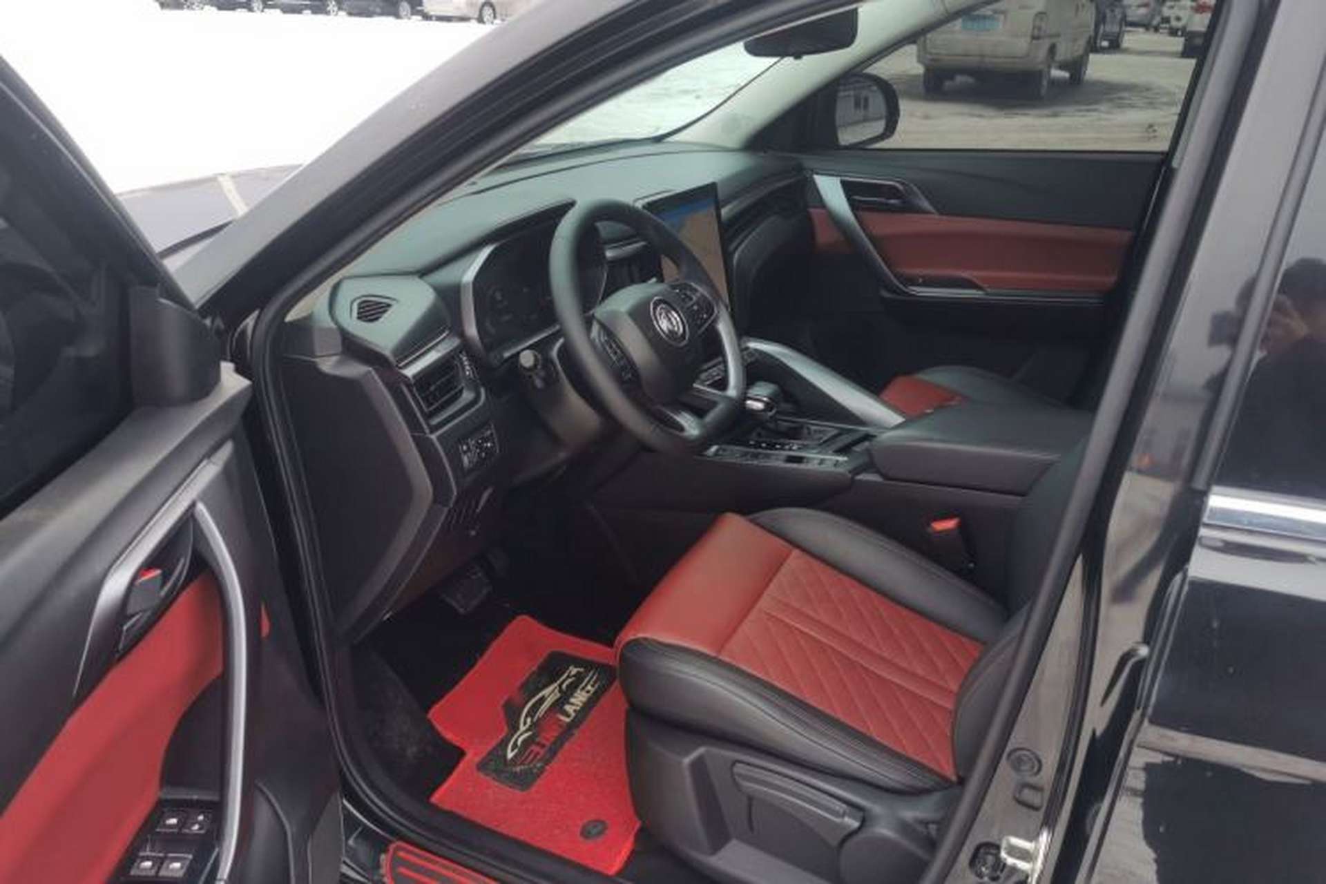 Used FORTHING T5 2018 230T CVT Smart Enjoyment Version Interior 2