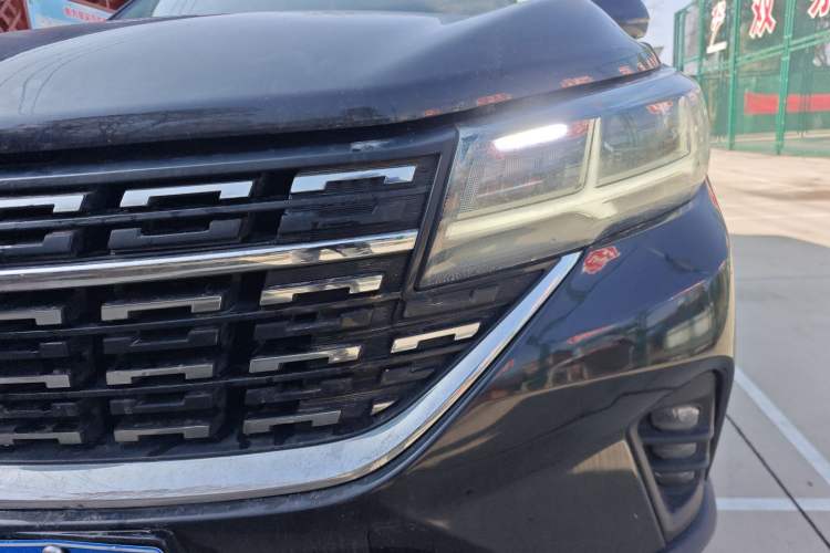 Used FORTHING T5 2018 300T DCT Smart Version Left Front Headlight