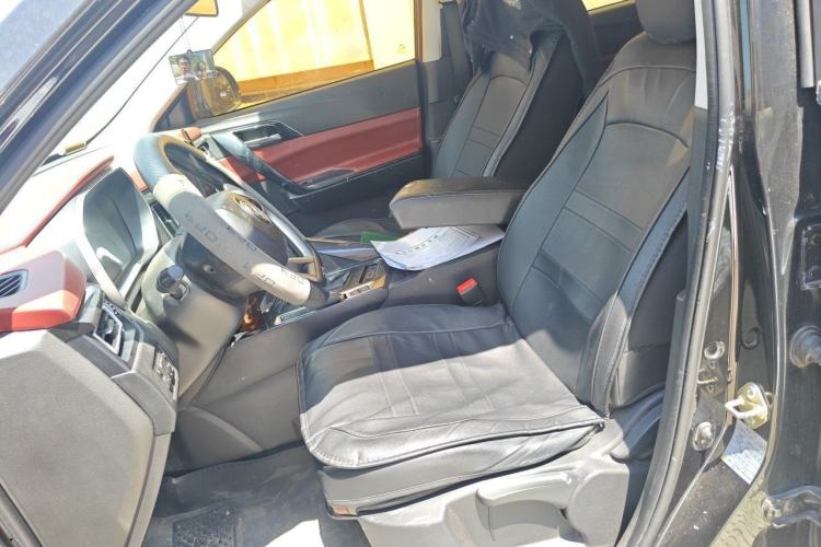 Used FORTHING T5 2018 230T CVT Zhiyue Trim Left Front Seat