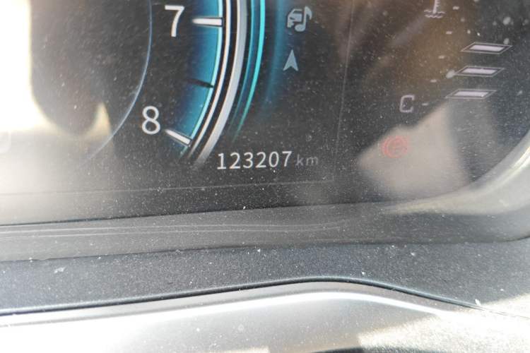 Used FORTHING T5 2018 230T CVT Zhiyue Trim Odometer Close Up