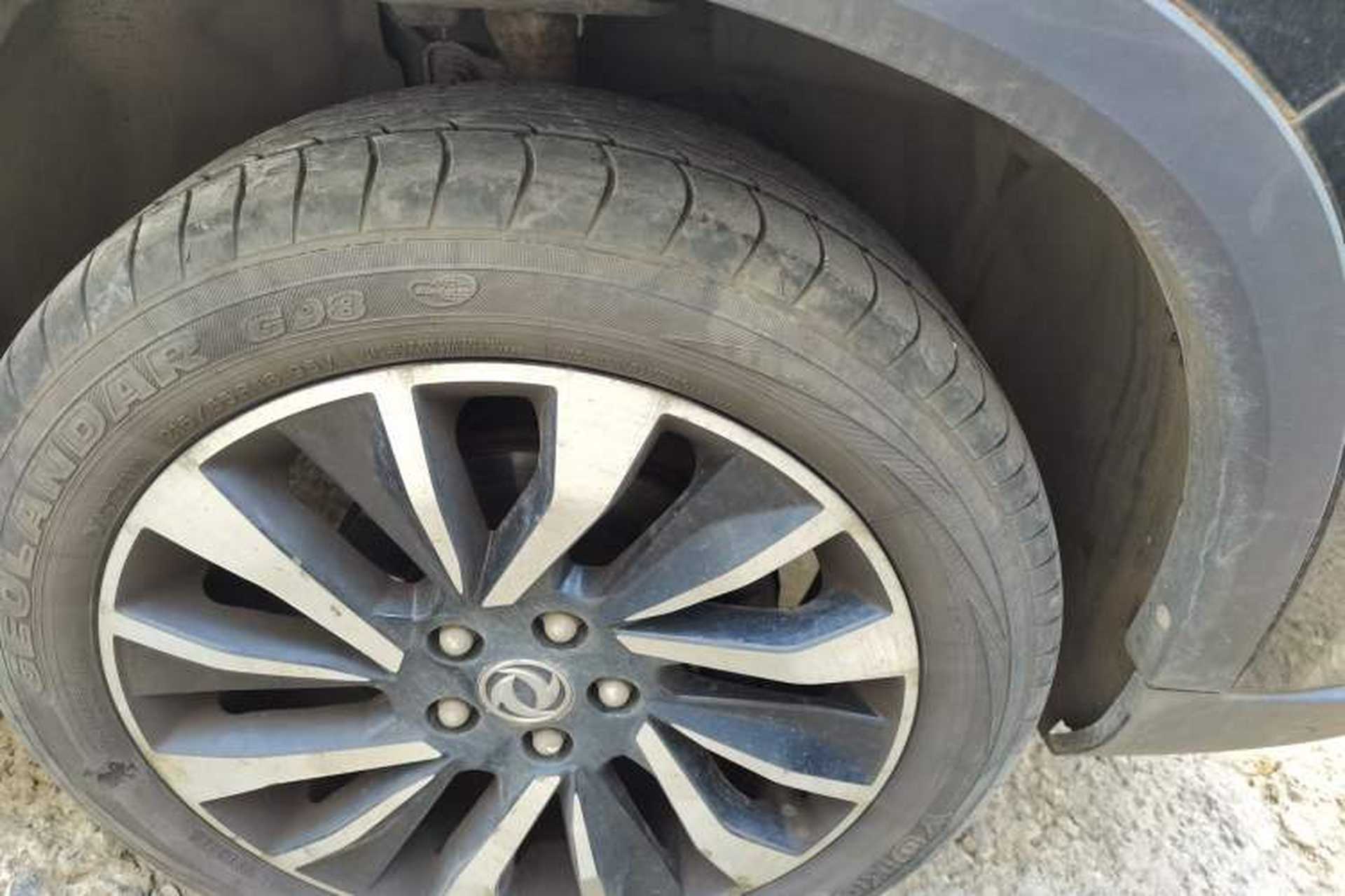 Used FORTHING T5 2018 230T Manual Smart Edition Right Front Wheel Hub