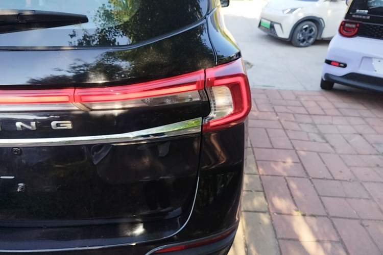 Used FORTHING T5 2018 230T Manual Smart Enjoyment Model Right Rear Taillight