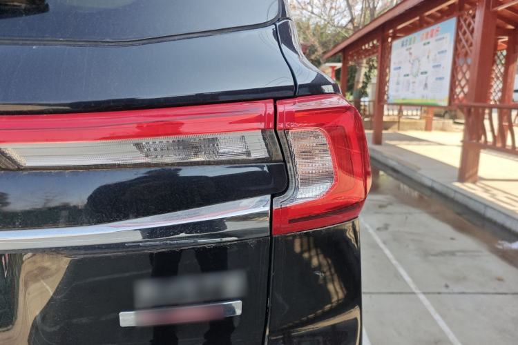 Used FORTHING T5 2018 300T DCT Smart Version Right Rear Taillight