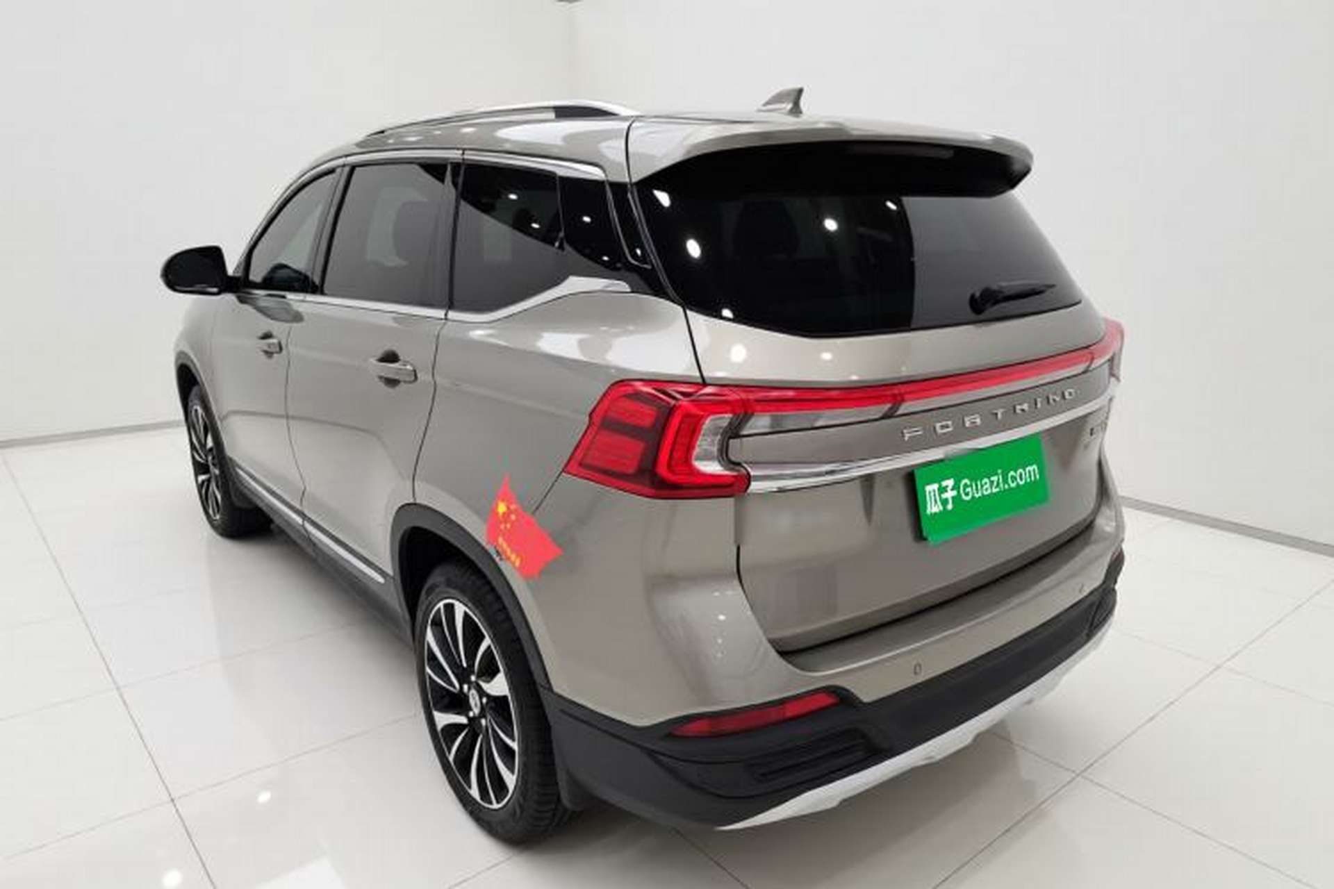 Used FORTHING T5 2018 230T CVT Smart Enjoyment Version Exterior 3