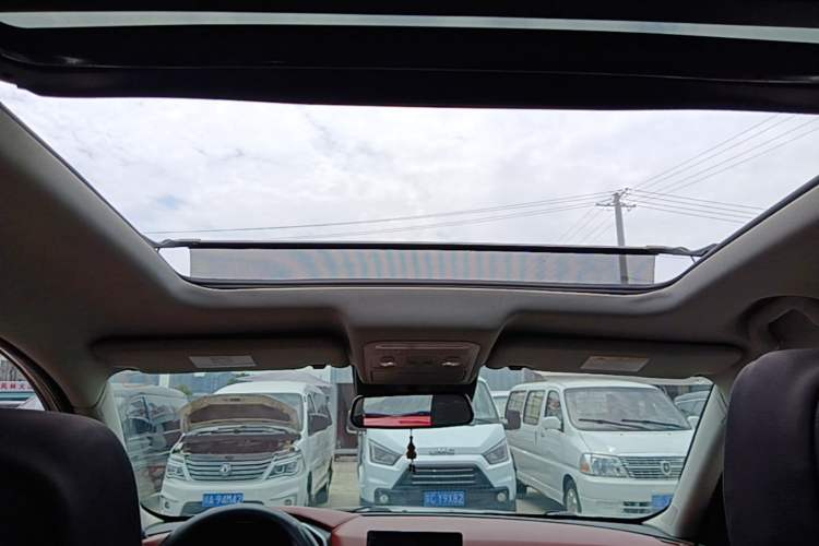 Used FORTHING T5 2018 230T CVT Smart Enjoyment Version Headliner