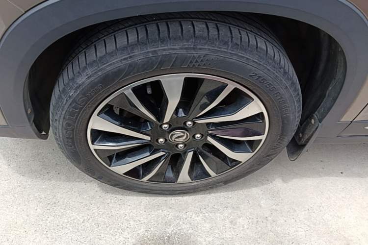 Used FORTHING T5 2018 230T CVT Smart Enjoyment Version Left Front Wheel Hub