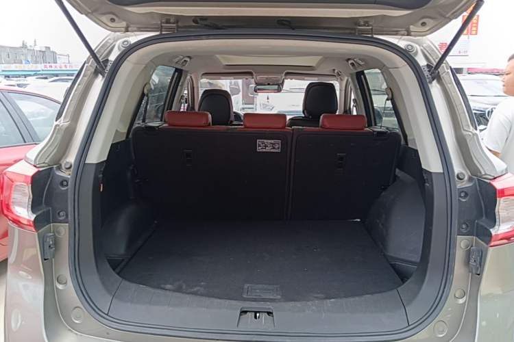 Used FORTHING T5 2018 230T CVT Smart Enjoyment Version Trunk
