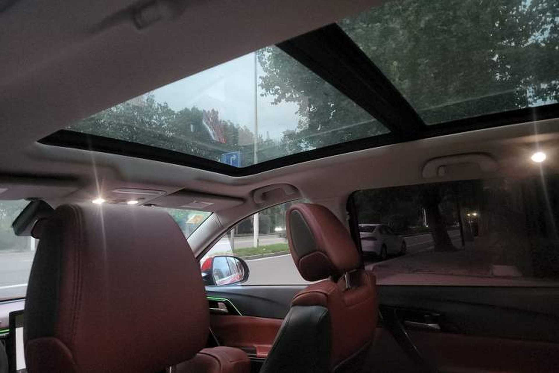 Used FORTHING T5 2018 230T CVT Smart Enjoyment Version Headliner