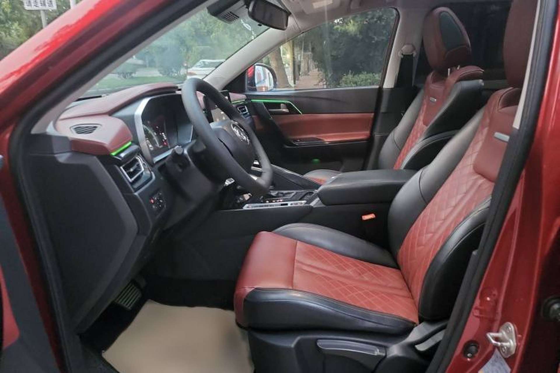 Used FORTHING T5 2018 230T CVT Smart Enjoyment Version Interior 2