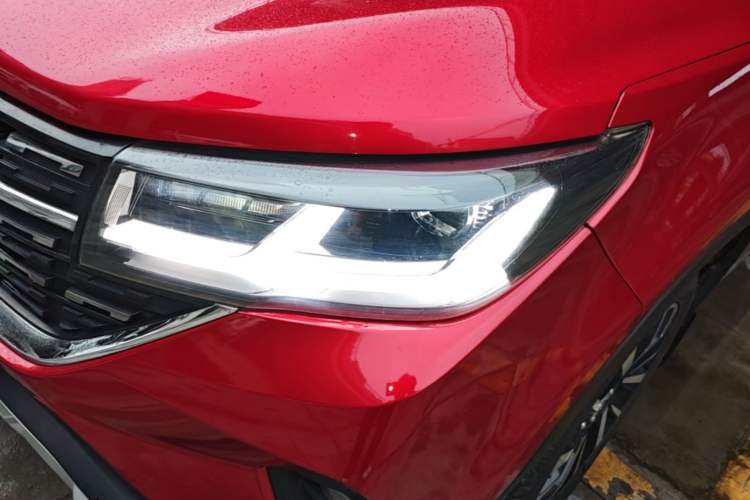 Used FORTHING T5 2018 300T DCT Smart Enjoyment Version Left Front Headlight