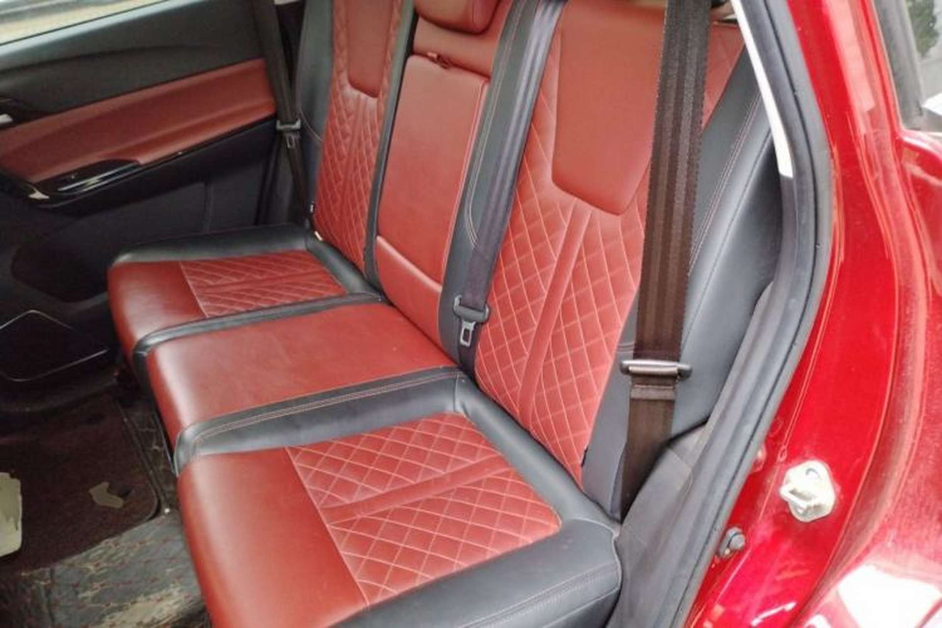 Used FORTHING T5 2018 300T DCT Smart Enjoyment Version Left Rear Seat
