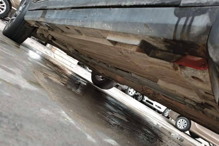 Used FORTHING T5 2018 300T DCT Smart Enjoyment Version Right Side Sill