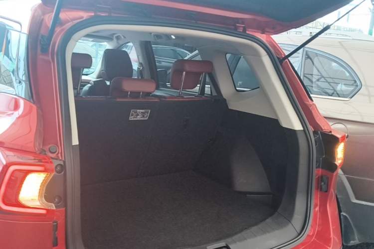 Used FORTHING T5 2018 230T CVT Smart Enjoyment Version Trunk