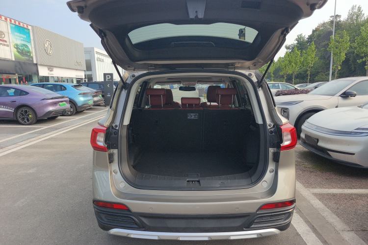 Used FORTHING T5 2018 300T DCT Smart Enjoyment Version Trunk