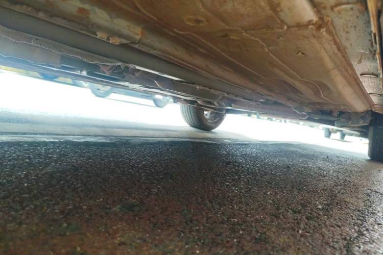 Used FORTHING T5 2018 230T CVT Zhiyue Trim Chassis Front Left