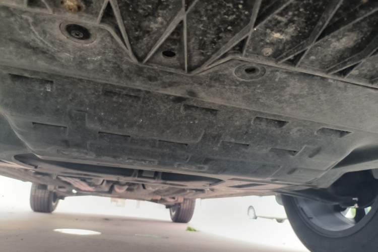 Used FORTHING T5 2018 230T Manual Smart Edition Chassis Front