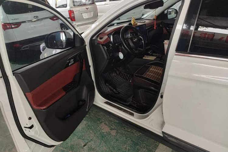 Used FORTHING T5 2018 230T CVT Smart Enjoyment Version Driver Seat