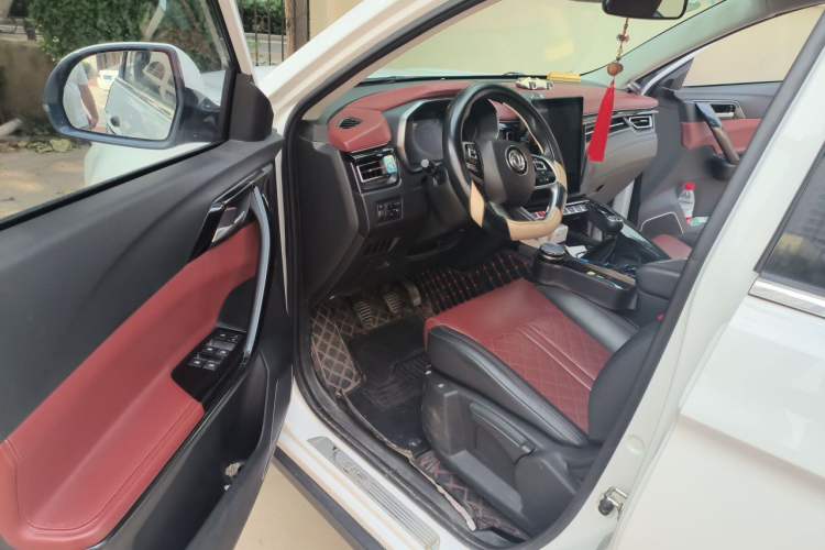 Used FORTHING T5 2018 230T Manual Smart Edition Driver Seat