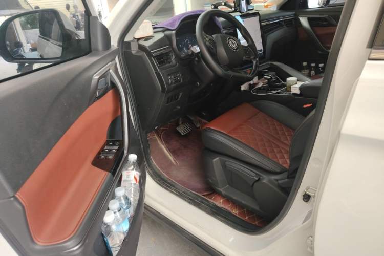 Used FORTHING T5 2018 230T CVT Zhiyue Trim Driver Seat