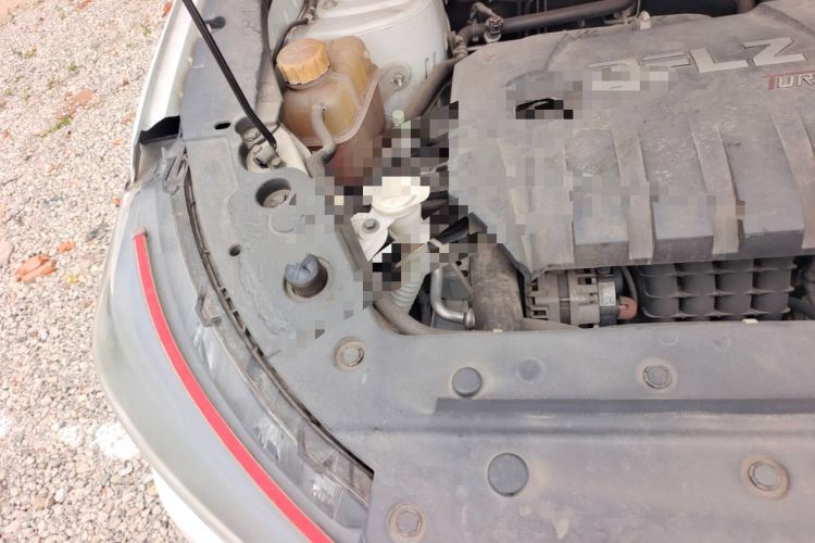 Used FORTHING T5 2018 230T CVT Smart Enjoyment Version Engine Bay Right