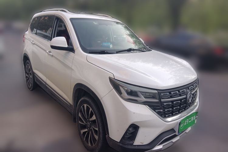 Used FORTHING T5 2018 230T CVT Zhiyue Trim Front Right 45 Deg