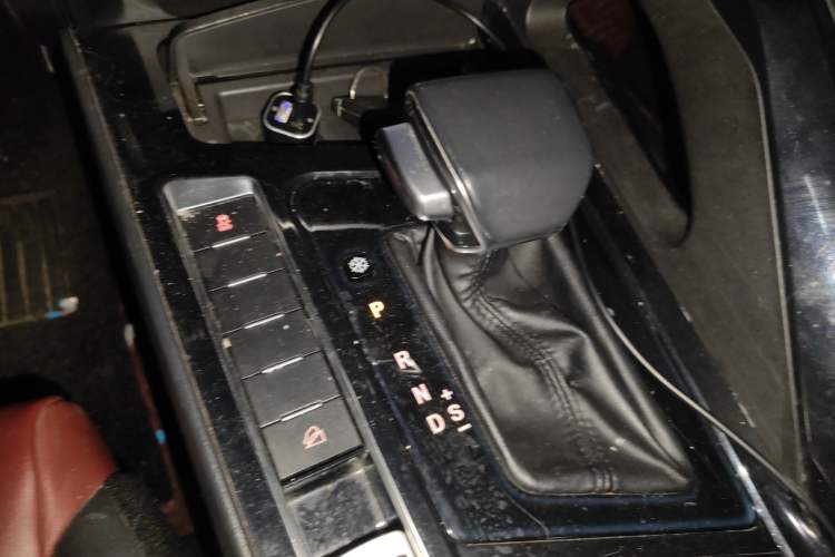 Used FORTHING T5 2018 300T DCT Smart Version Gear Lever