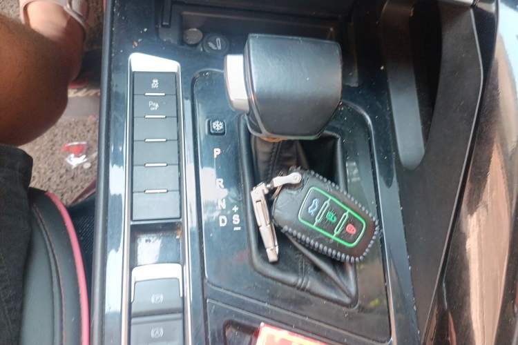 Used FORTHING T5 2018 230T CVT ZhiZun Edition Gear Lever