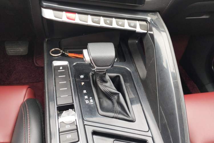 Used FORTHING T5 2018 230T CVT Zhiyue Trim Gear Lever