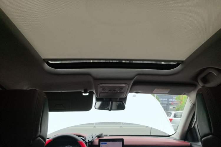Used FORTHING T5 2018 230T CVT Smart Enjoyment Version Headliner