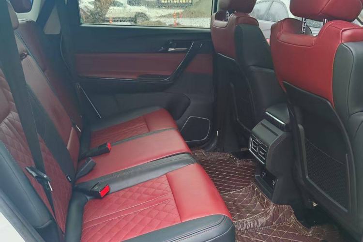 Used FORTHING T5 2018 300T DCT Smart Enjoyment Version Interior 3