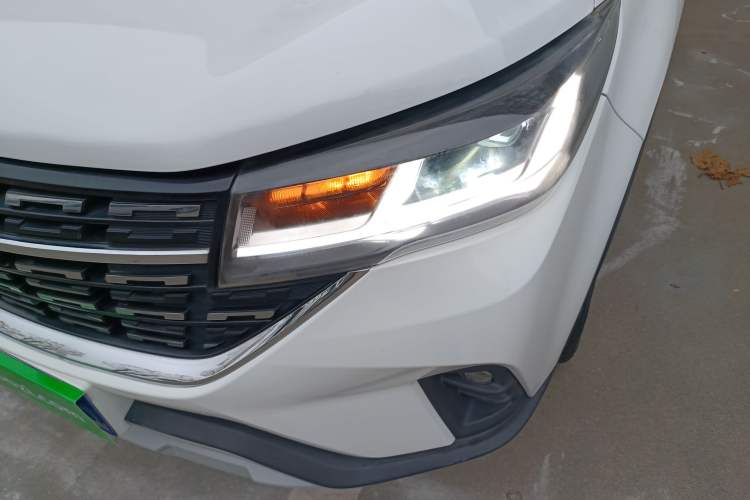 Used FORTHING T5 2018 230T CVT Smart Enjoyment Version Left Front Headlight