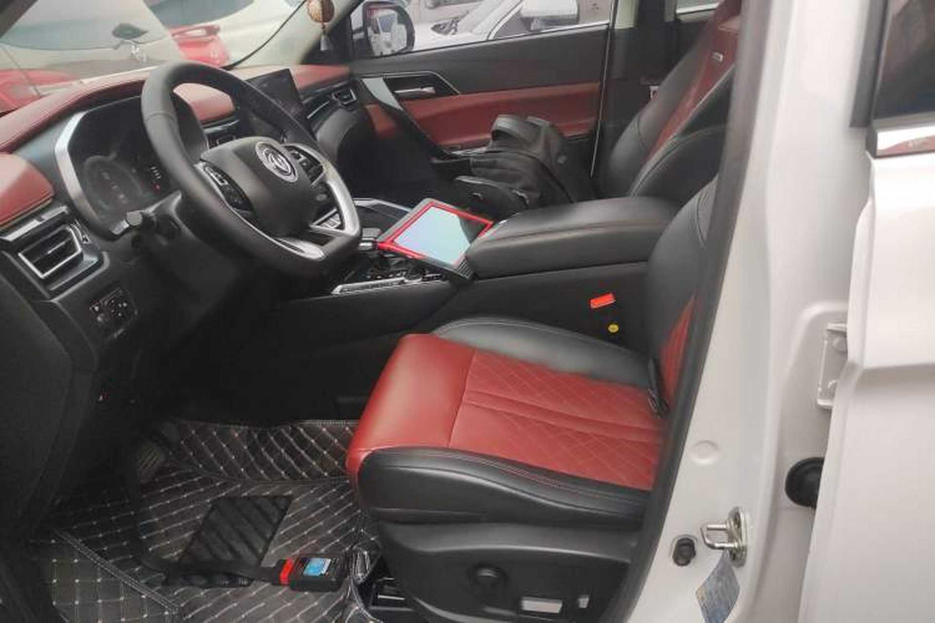 Used FORTHING T5 2018 300T DCT Smart Enjoyment Version Left Front Seat