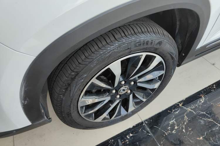 Used FORTHING T5 2018 230T CVT Smart Enjoyment Version Left Front Wheel Hub