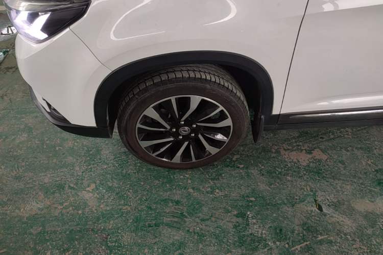 Used FORTHING T5 2018 230T CVT Smart Enjoyment Version Left Front Wheel Hub