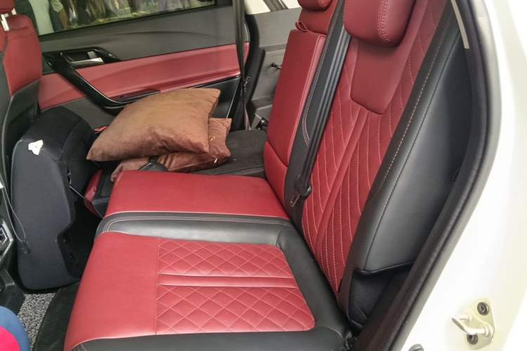 Used FORTHING T5 2018 300T DCT Smart Enjoyment Version Left Rear Seat