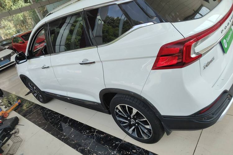 Used FORTHING T5 2018 230T CVT Smart Enjoyment Version Left Side