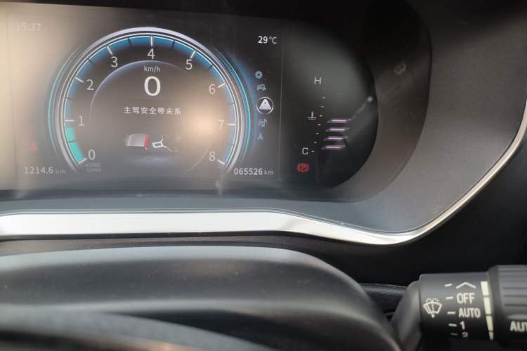 Used FORTHING T5 2018 230T Manual Smart Edition Odometer Close Up